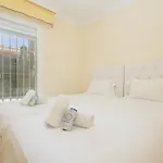 In Elviria, A Retreat Among Palm Trees, With Private Heated Pool And Barbecue,