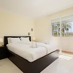 Villa In Elviria, A Retreat Among Palm Trees, With Private Heated Pool And Barbecue, Marbella