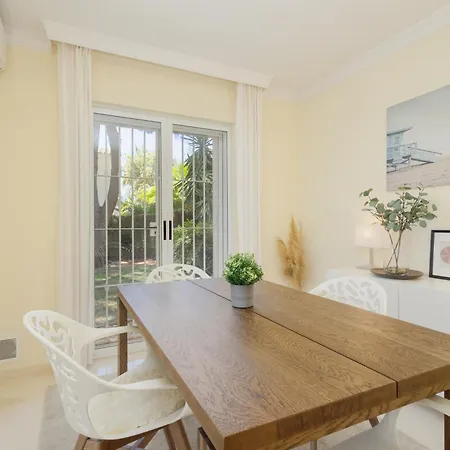 Villa Stunning With Private Pool In Elviria Next To Golf Course